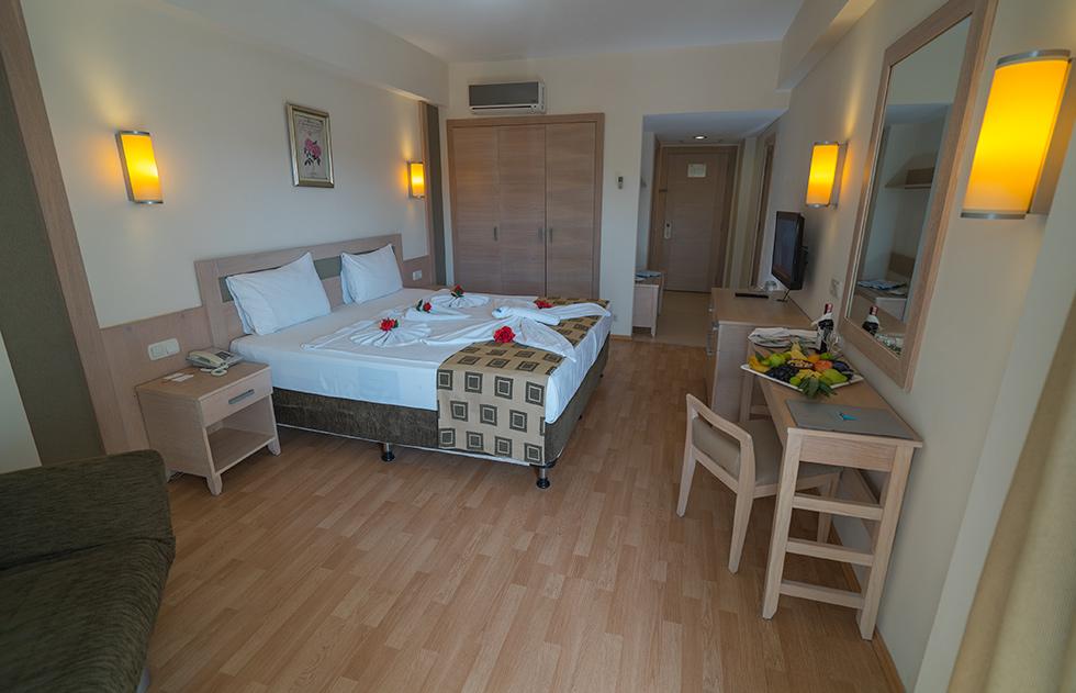 אנטליה Side Breeze Hotel מראה חיצוני תמונה