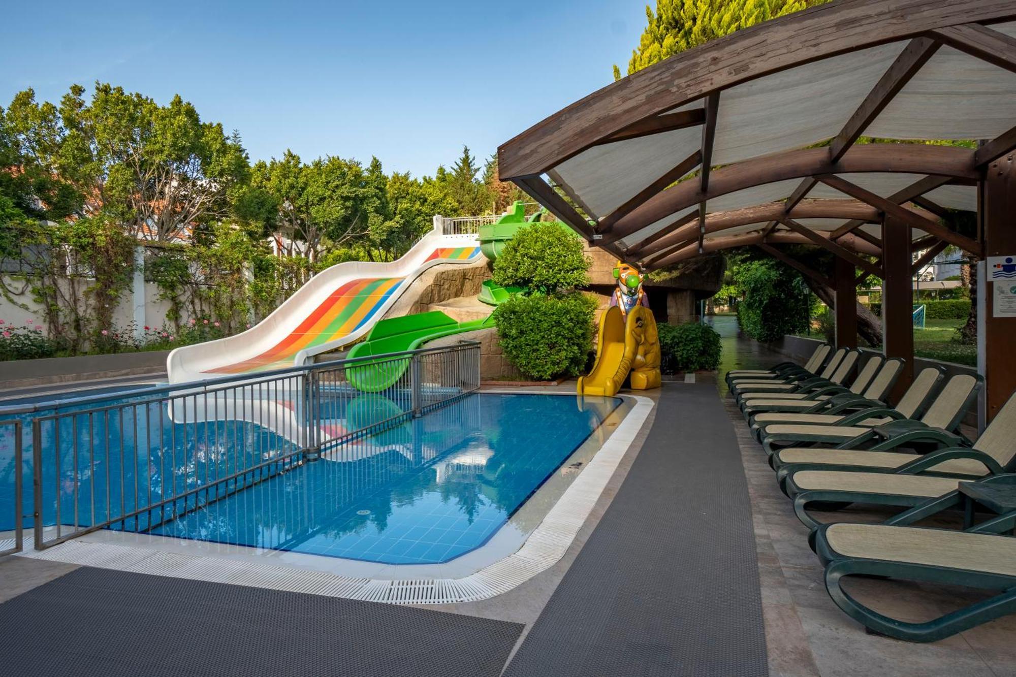 אנטליה Side Breeze Hotel מראה חיצוני תמונה