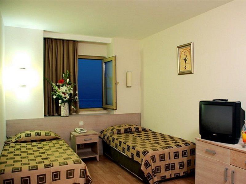 אנטליה Side Breeze Hotel מראה חיצוני תמונה